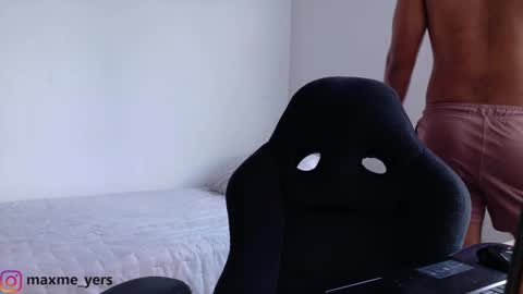 max_meyer online show from 09-30-25, 09:42