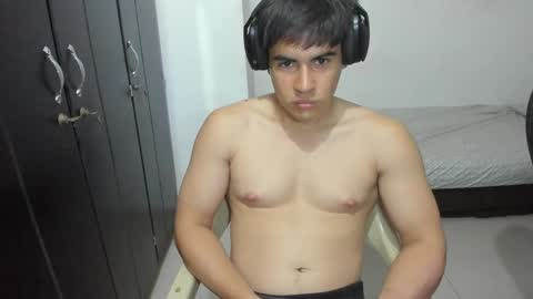 Max online show from 04-23-26, 11:18