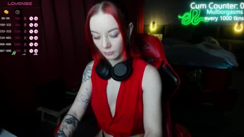 Snapshot of max_phoenix chatting on 12-02-24, 01:57 Max online show from 12-02-24, 01:57