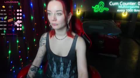 Snapshot of max_phoenix chatting on 02-21-25, 01:00 Max online show from 02-21-25, 01:00