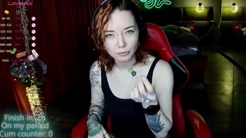 Snapshot of max_phoenix chatting on 10-05-25, 07:23 Max online show from 10-05-25, 07:23