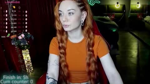 Snapshot of max_phoenix chatting on 10-30-25, 08:09 Max online show from 10-30-25, 08:09