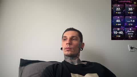    online show from 02-06-25, 01:32