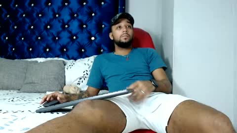 Snapshot of max_sexyhot26 chatting on 12-04-24, 03:15 max_sexyhot26 online show from 12-04-24, 03:15