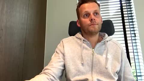 Max take off clothes online show from 11-03-25, 02:07