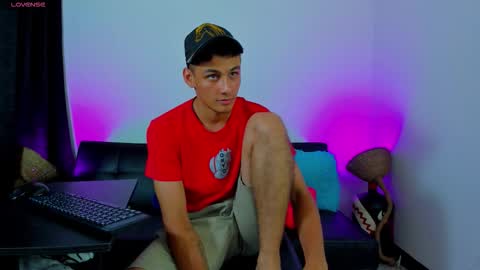 MAX     online show from 01-09-26, 05:54