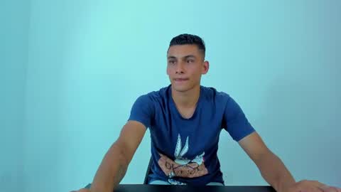 Snapshot of max_wild01 chatting on 06-23-26, 11:03 MAX online show from 06-23-26, 11:03