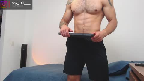 max_xl_ online show from 06-01-26, 02:19