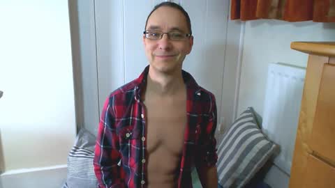 Max Davies online show from 02-10-26, 10:52