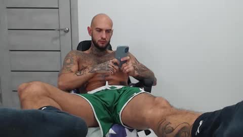 Maximus Fox online show from 10-09-25, 07:17