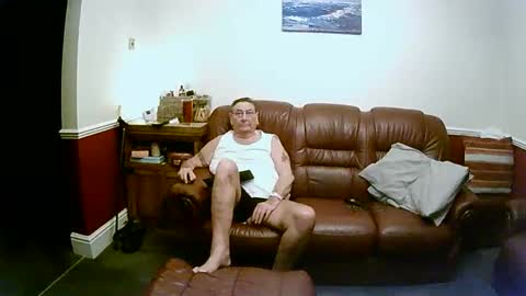 MAX online show from 01-18-25, 11:55