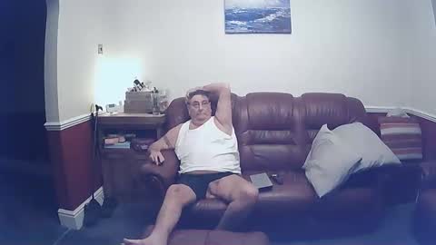 MAX online show from 02-24-25, 10:25