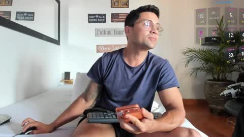 MAXI      online show from 04-06-26, 07:15