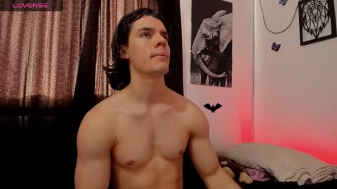 Snapshot of maxi_styles chatting on 12-03-24, 06:49 Alex online show from 12-03-24, 06:49