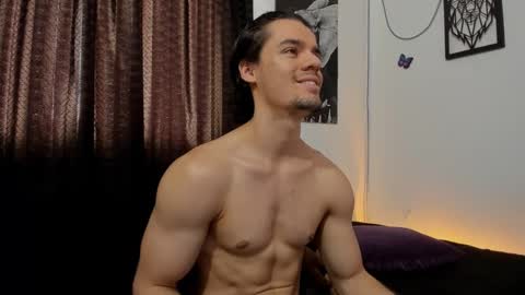 Snapshot of maxi_styles chatting on 12-16-24, 06:16 Alex online show from 12-16-24, 06:16