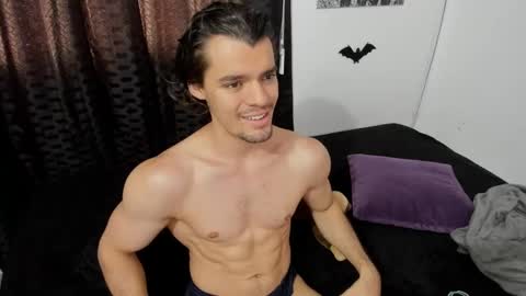 Snapshot of maxi_styles chatting on 12-16-24, 09:52 Alex online show from 12-16-24, 09:52