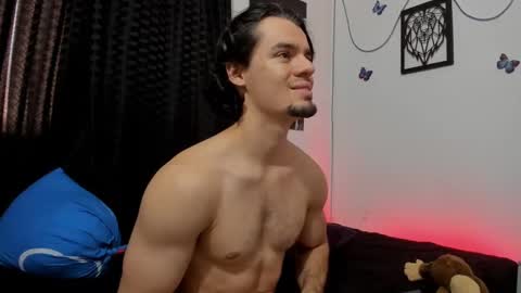 Snapshot of maxi_styles chatting on 01-24-25, 09:47 Alex online show from 01-24-25, 09:47