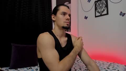 Snapshot of maxi_styles chatting on 03-01-25, 04:37 Alex online show from 03-01-25, 04:37