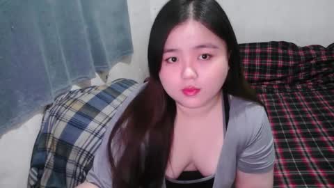 Maxie online show from 02-26-25, 12:25
