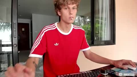 maxim burn online show from 05-18-26, 09:15