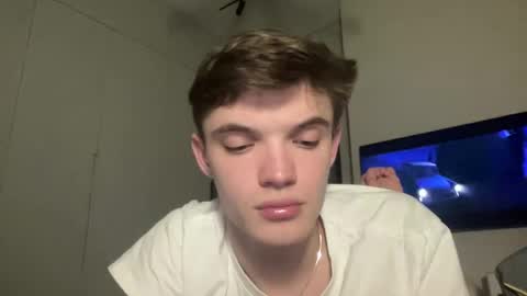 Snapshot of maximaxerxxx chatting on 12-17-24, 09:27 maximaxerxxx online show from 12-17-24, 09:27