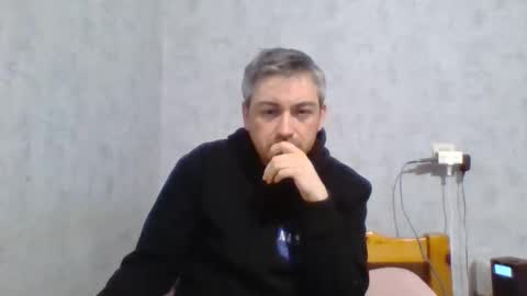 Snapshot of maximefrxx chatting on 01-08-25, 09:01 Maxime online show from 01-08-25, 09:01