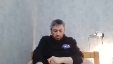 Snapshot of maximefrxx chatting on 01-19-25, 11:00 Maxime online show from 01-19-25, 11:00