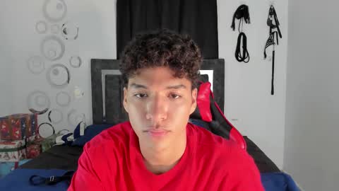 Maximiliano online show from 01-10-26, 07:26