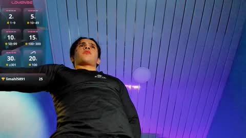 Snapshot of maximiliano_scoott_ chatting on 09-12-25, 08:31 maximiliano_scoott_ online show from 09-12-25, 08:31