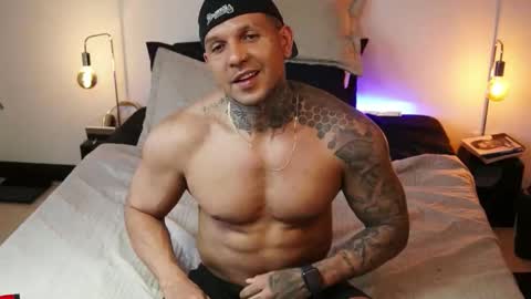 Snapshot of maximo_vega chatting on 10-06-25, 10:29 Maximo online show from 10-06-25, 10:29