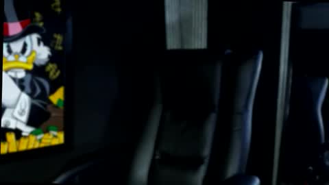 Snapshot of maximo_vega chatting on 10-22-25, 09:36 Maximo online show from 10-22-25, 09:36