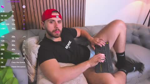 Maximo Wolf online show from 04-02-26, 08:50