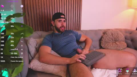 Maximo Wolf online show from 04-04-26, 10:18