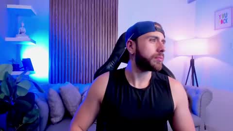 Snapshot of maximo_wolf1 chatting on 06-15-26, 11:40 Maximo Wolf online show from 06-15-26, 11:40