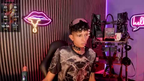 MAXIMO online show from 06-04-26, 05:02