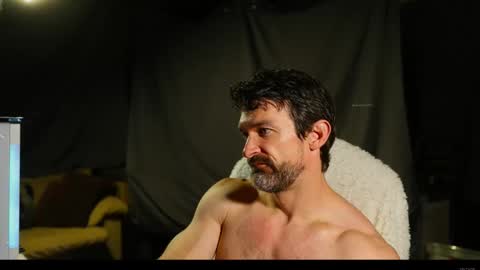 Snapshot of maximus_787 chatting on 01-11-26, 12:37 Maximus7871 online show from 01-11-26, 12:37