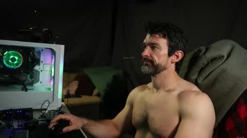 Snapshot of maximus_787 chatting on 01-13-26, 08:03 Maximus7871 online show from 01-13-26, 08:03