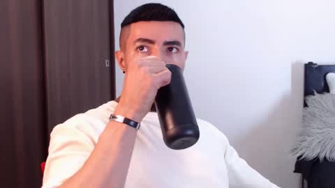 Independent Model online show from 03-07-25, 03:29