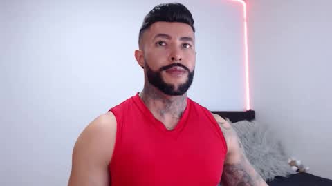 Independent Model online show from 09-10-25, 03:17