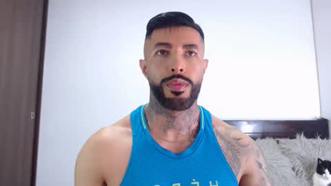 Independent Model online show from 01-13-26, 04:40