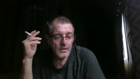 Max online show from 03-09-25, 01:35