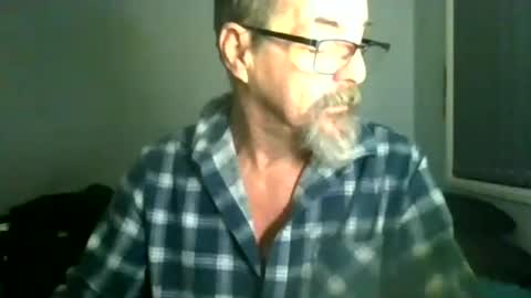 Max online show from 07-08-26, 04:11