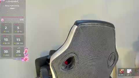 Snapshot of maximusclark1_ chatting on 07-16-26, 11:49 Maximus online show from 07-16-26, 11:49