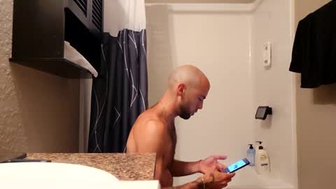 Snapshot of maximusdemitrious chatting on 10-02-25, 10:39 maximusdemitrious online show from 10-02-25, 10:39