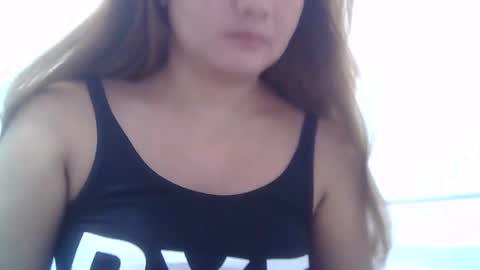 Snapshot of maxine_wise chatting on 05-13-26, 09:00 Maxine Wise online show from 05-13-26, 09:00