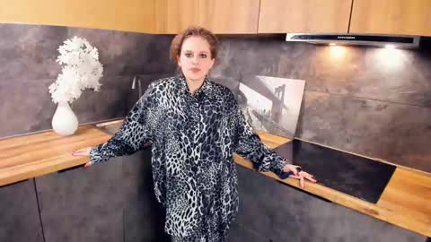 Lucy online show from 02-23-25, 02:14