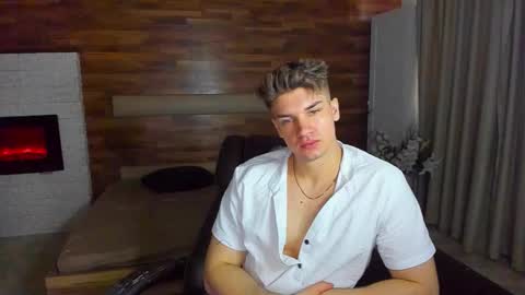 MaxKaiden online show from 03-11-26, 06:08