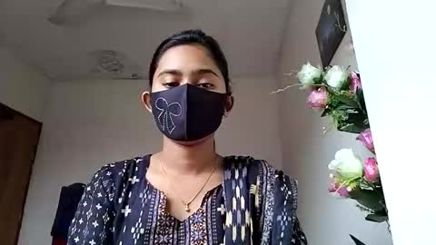 Dorea online show from 12-22-25, 03:58