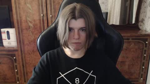 Max online show from 01-27-25, 08:07