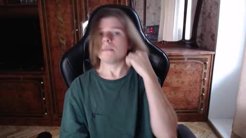 Max online show from 11-03-25, 11:55